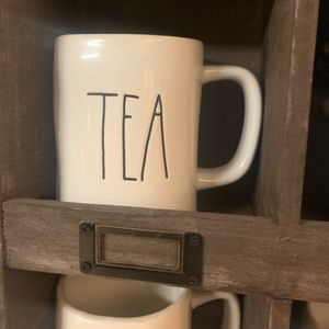 Rae Dunn TEA mug